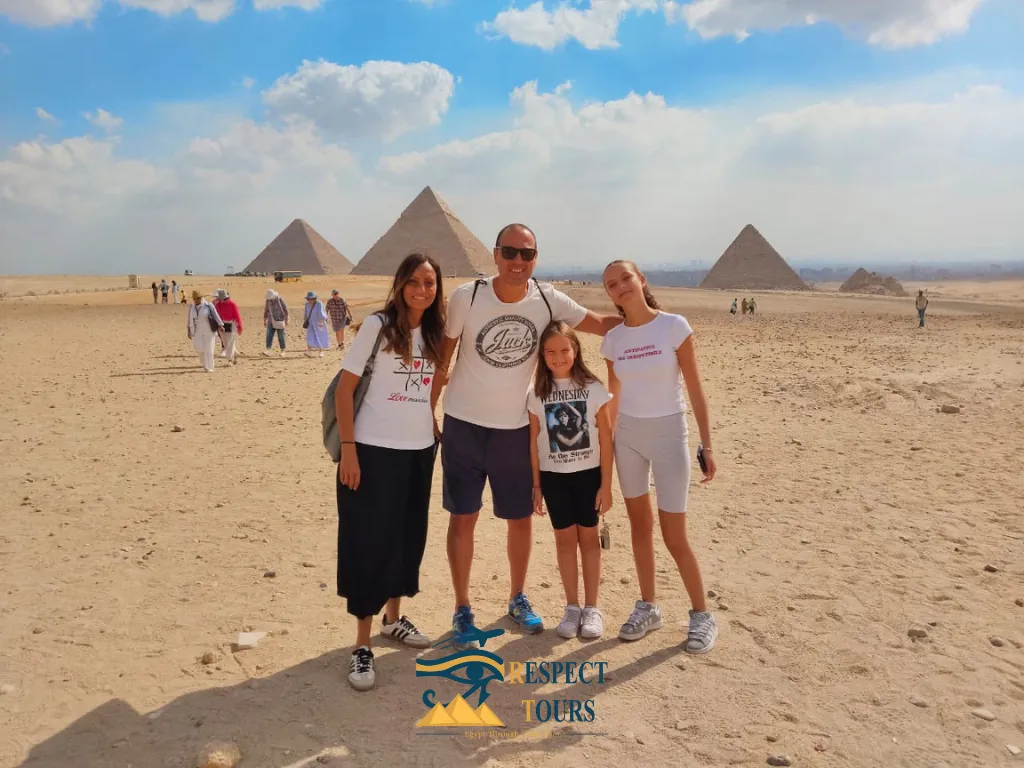 Amazing Facts About Ancient Pyramids in Egypt You Should Know 1 Amazing Facts About Ancient Pyramids in Egypt