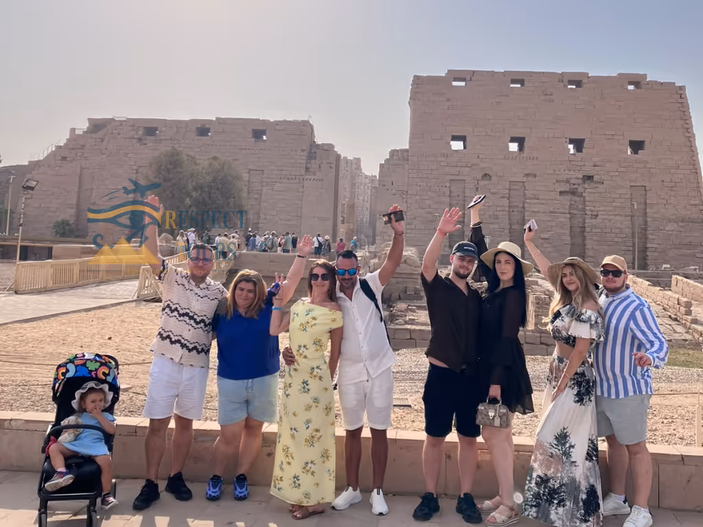 What to Wear in Egypt as a Female Tourist: A Practical Packing Guide 3 Luxor, and Aswan