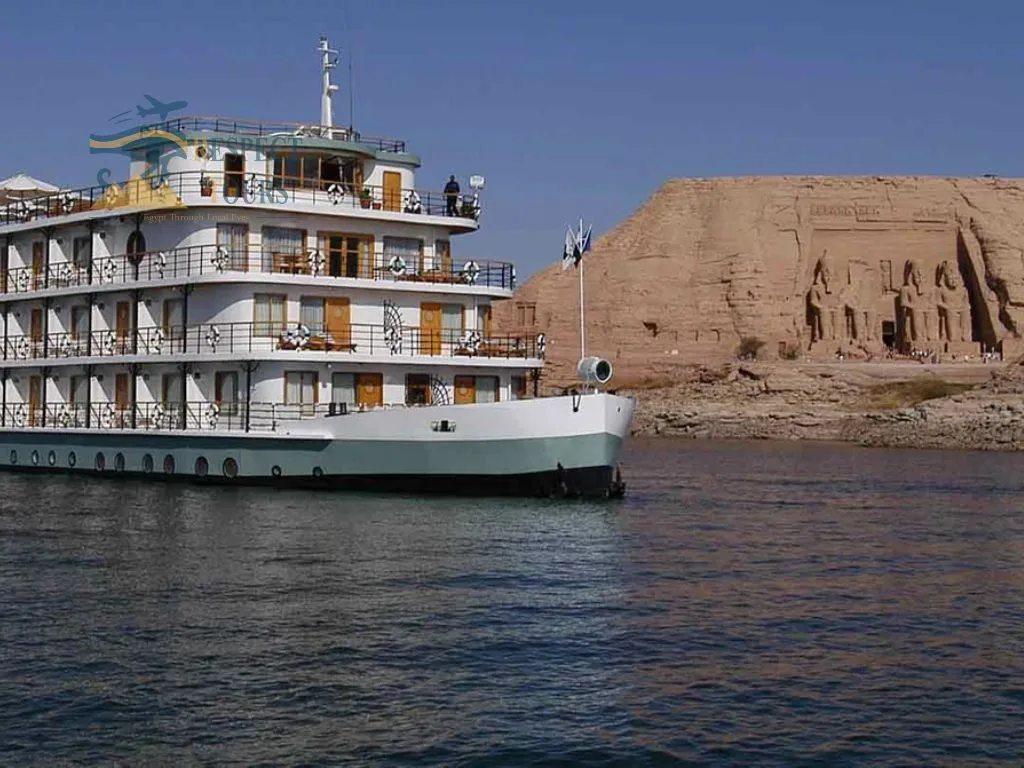 Nile Cruise in December: Weather, Packing & Booking Guide 1 a Nile Cruise in December